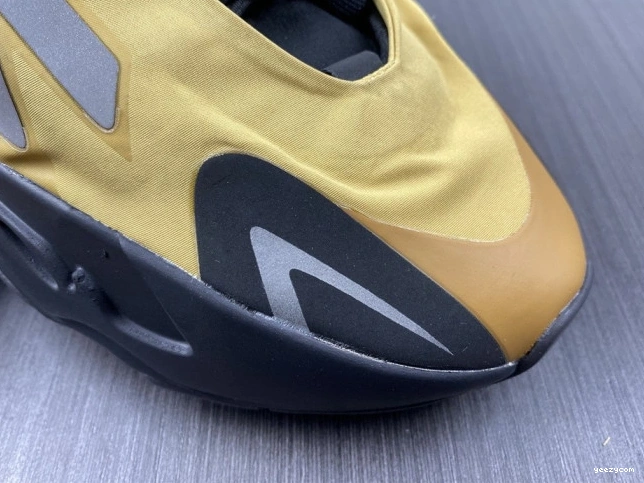 700 MNVN Flux' Boost 'Honey GZ0717 Yeezy 1206